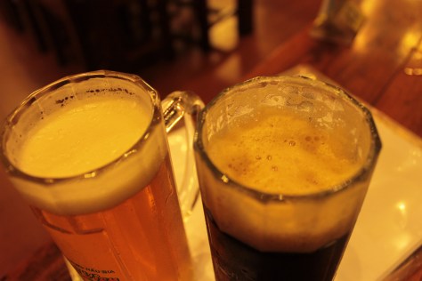 Mai viens two beers